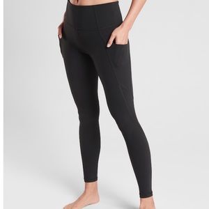 NWT | Stash Pocket Salutation Tights | BLACK